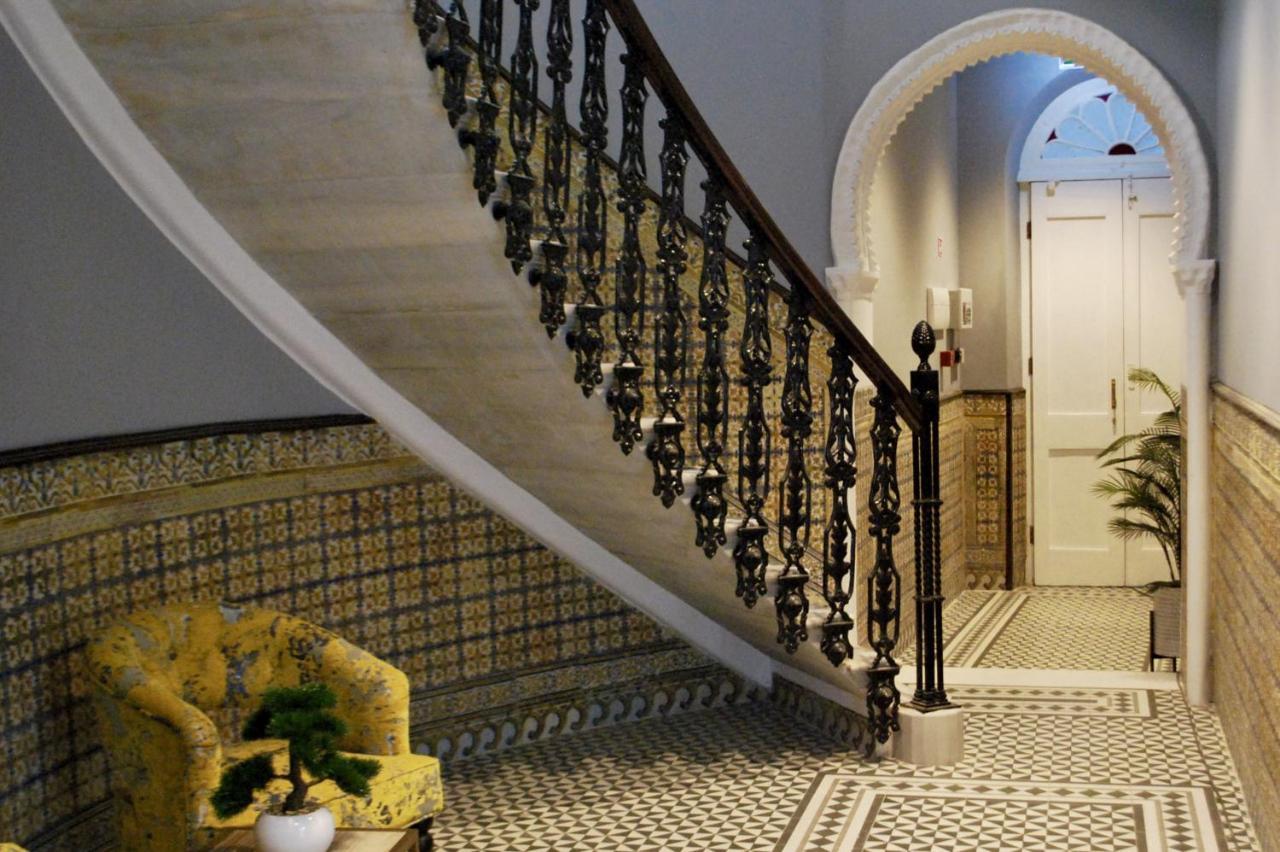 Master Penthouse Double Room Ensuite With Private Terrace - Grand Central House Gibraltar Eksteriør bilde