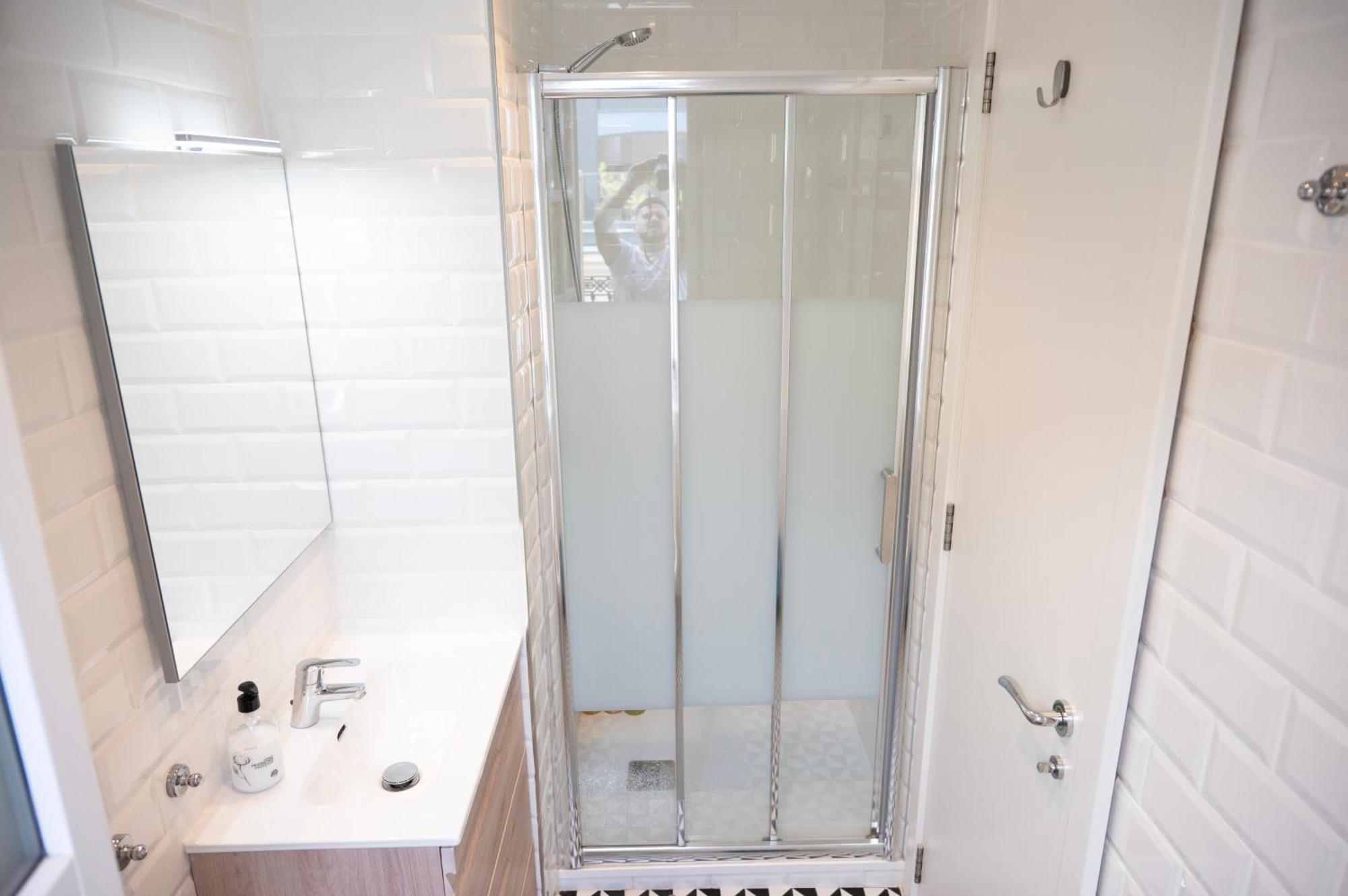 Master Penthouse Double Room Ensuite With Private Terrace - Grand Central House Gibraltar Eksteriør bilde