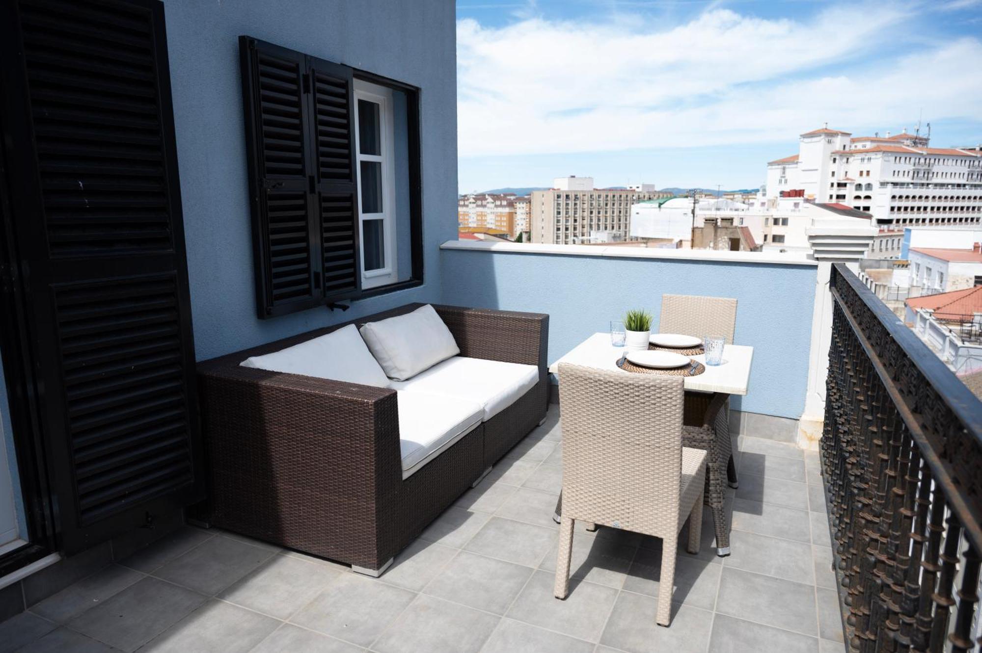 Master Penthouse Double Room Ensuite With Private Terrace - Grand Central House Gibraltar Eksteriør bilde