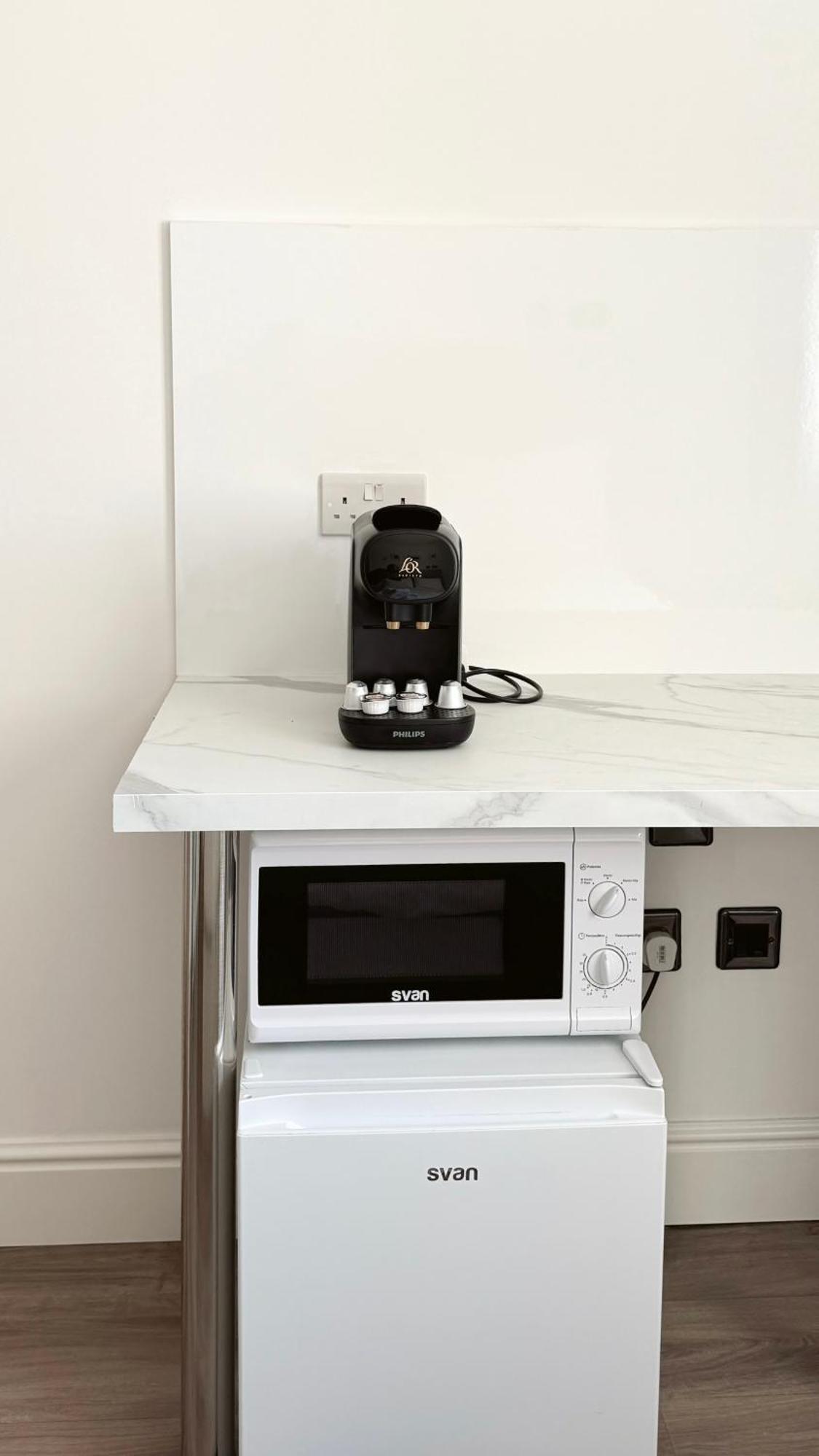 Master Penthouse Double Room Ensuite With Private Terrace - Grand Central House Gibraltar Eksteriør bilde
